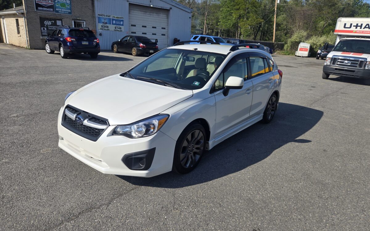2013 Subaru Impreza — photo 1 of 9